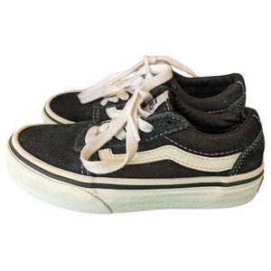 Vans Old Skool Off The Wall Black and White Sneakers Youth 11